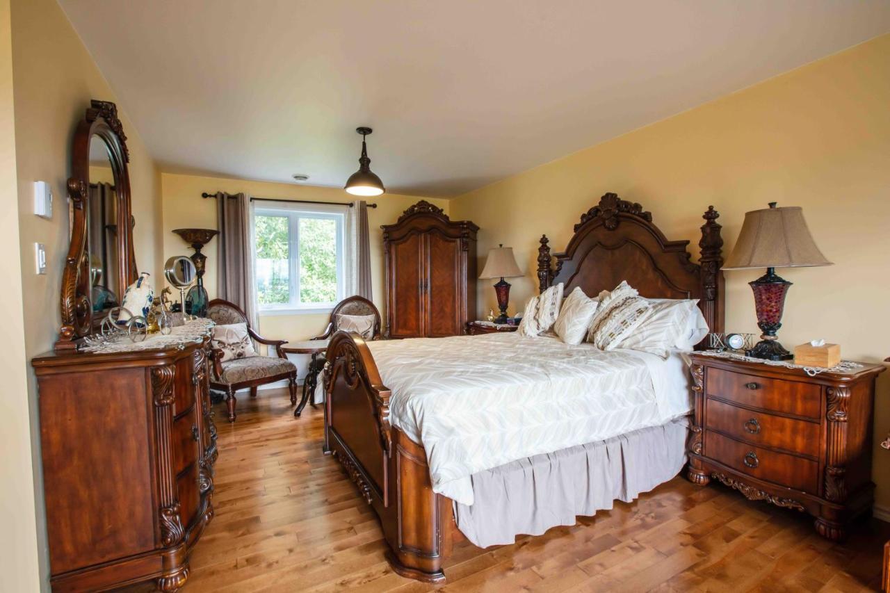 B&B Panorama St-Pierre-de-l'Île-d'Orléans Kültér fotó